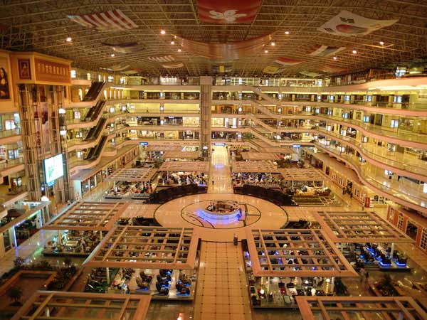 Магазин мебели - пригород Гуанчжоу