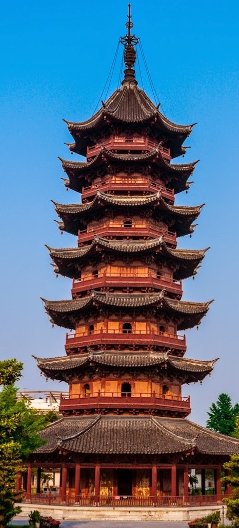 Достопримечательность Сучжоу- пагода Благого сеяния