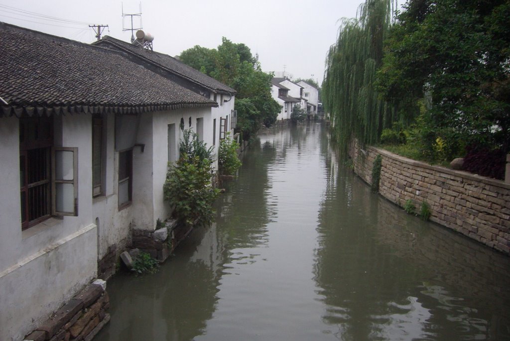 Достопримечательность Сучжоу - каналы-старые домики