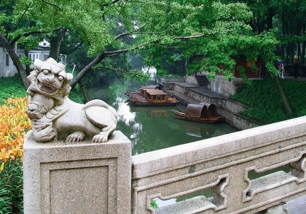 Достопримечательность Сучжоу - вид с моста