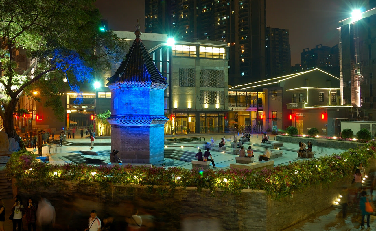 Город Гуанчжоу вечером