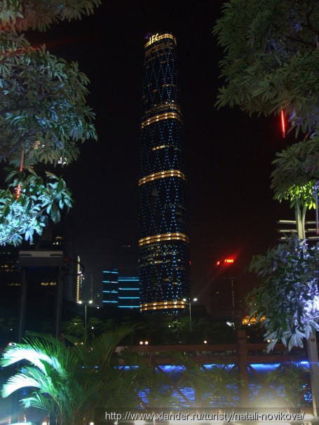 Небоскреб  IFC в Гуанчжоу